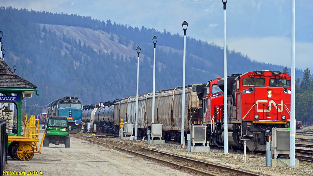 CN from Kamloops & Prince Rupert Eastward photos & discuss West