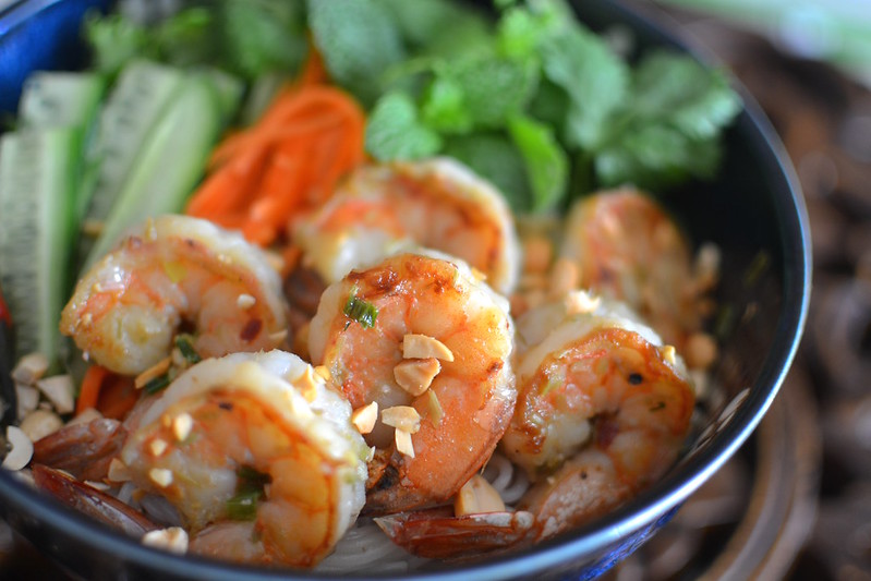Bún Tôm Nướng Sả Vietnamese Grilled Lemongrass Shrimp over Vermicelli