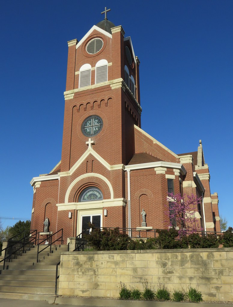Elevation of 4 E Railway Ave, Woodbine, KS, USA Topographic Map