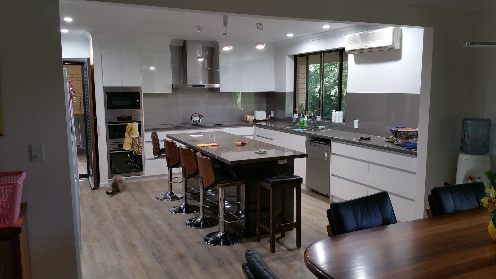 Griffin, New Modern Kitchen, Rochdale Exclusiv Kitchens Bayside