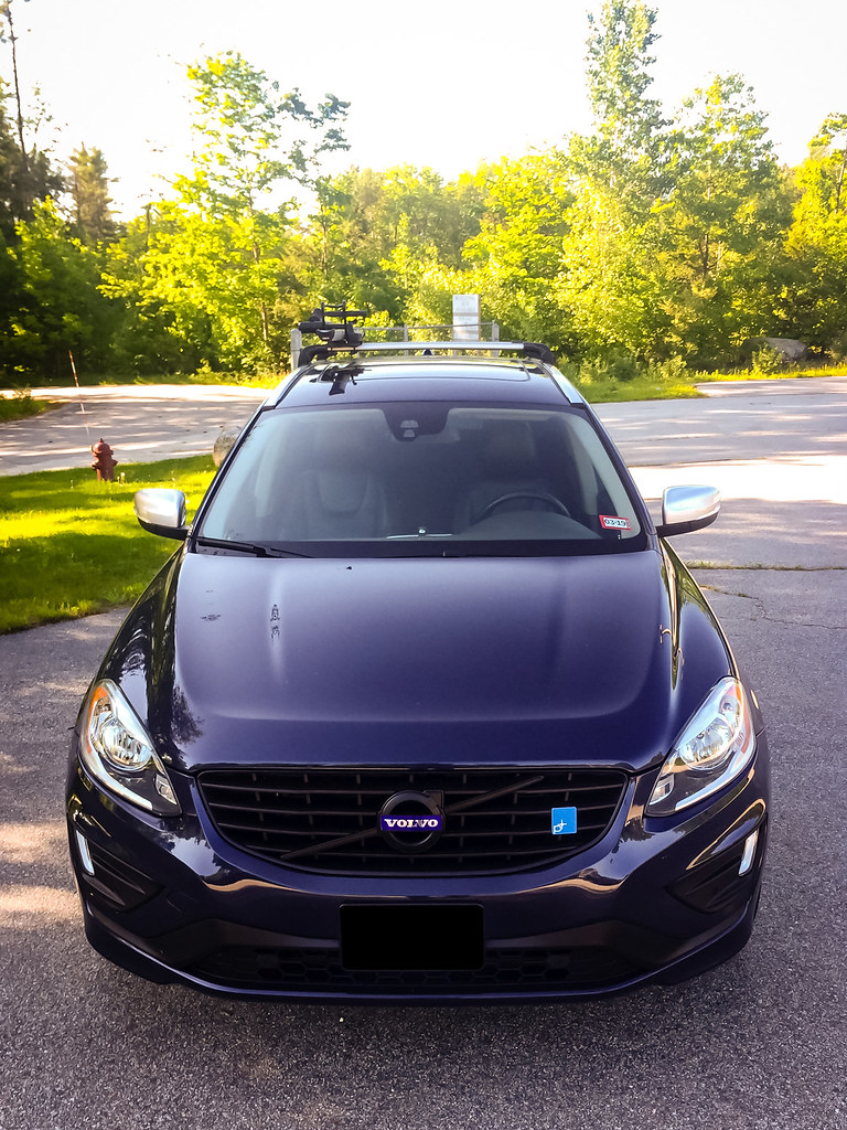 Painting chrome grill pieces black SwedeSpeed Volvo Performance Forum