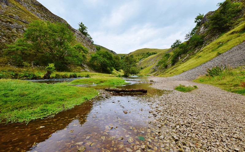 Dovedale Stepping Stones Walk (In The Beautiful Peak District) Becky