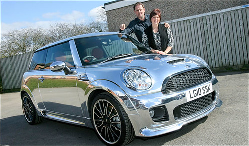 Der teuerste Spiegel der Welt ist ein MINI - bigblogg.motoring