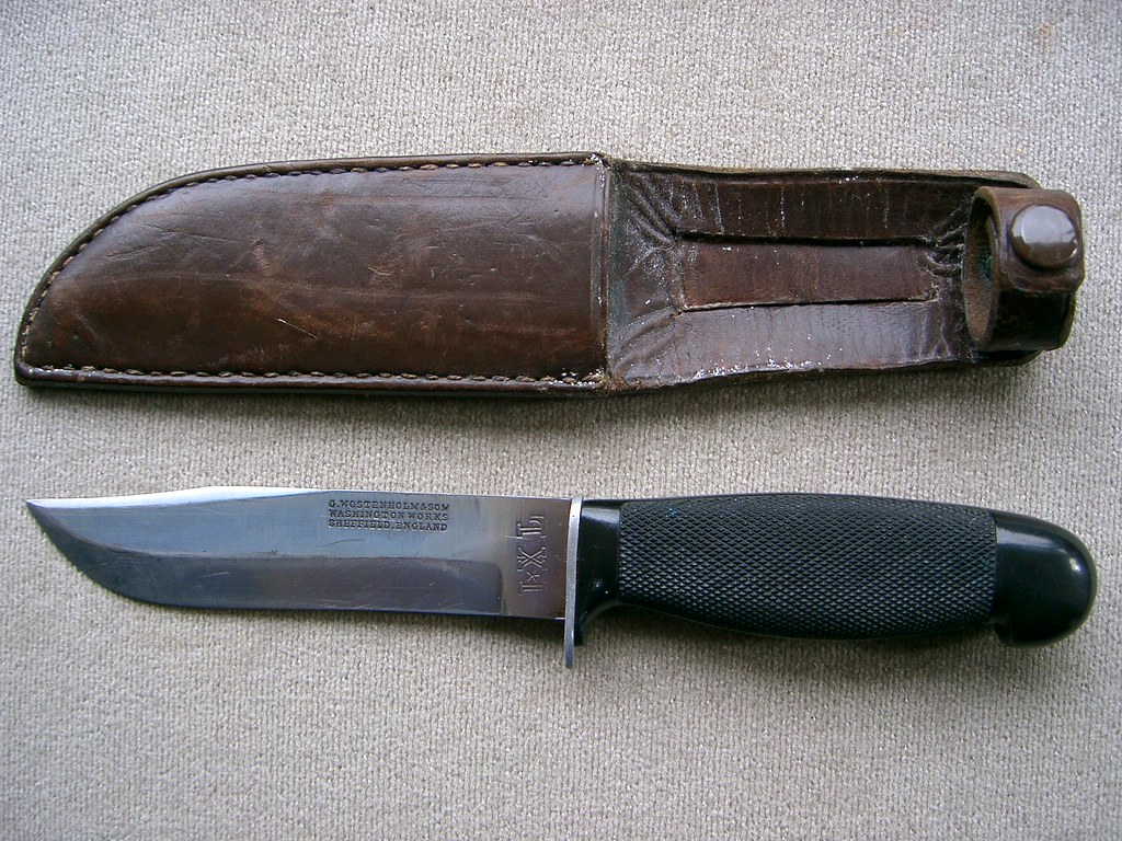 Help identify this Cattaraugus knife r/knives
