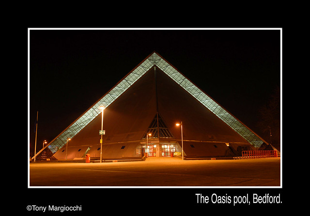 The 'Oasis' pool, Bedford.jpg Flickr Photo Sharing!