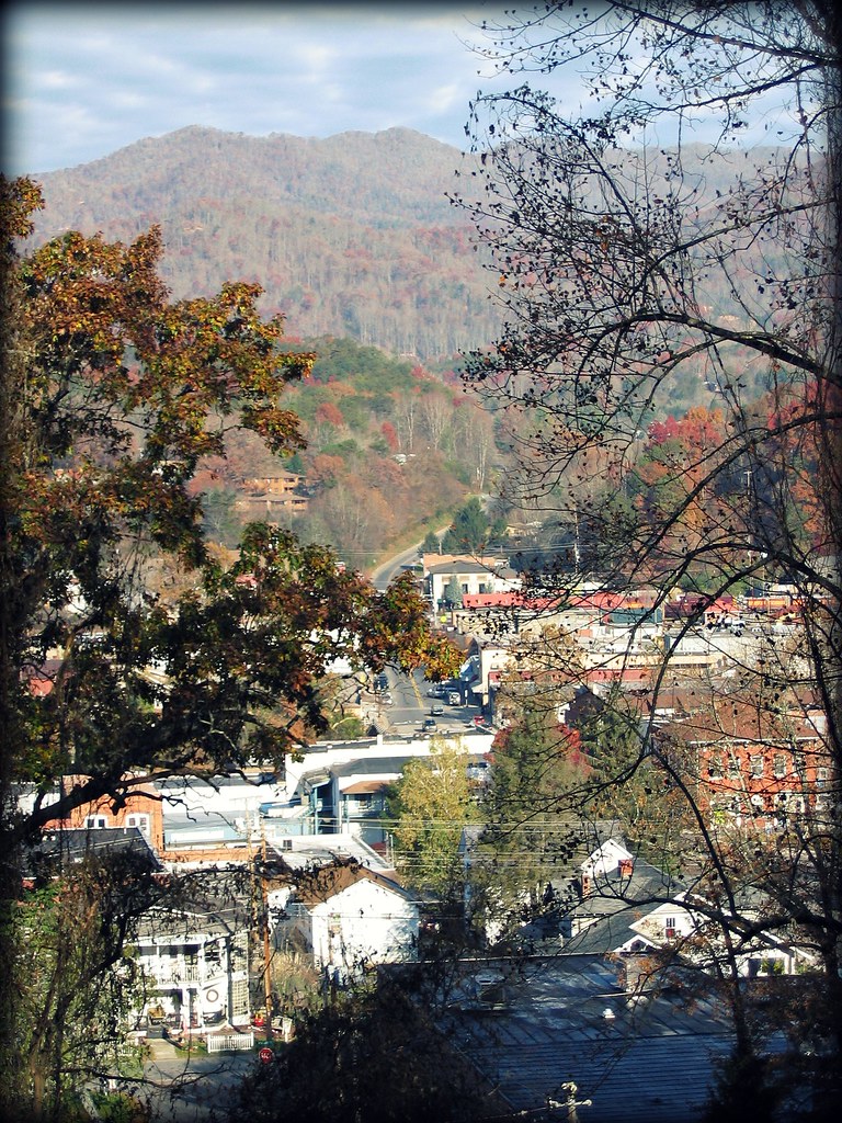 Elevation of Friendship Walk, Bryson City, NC, USA Topographic Map