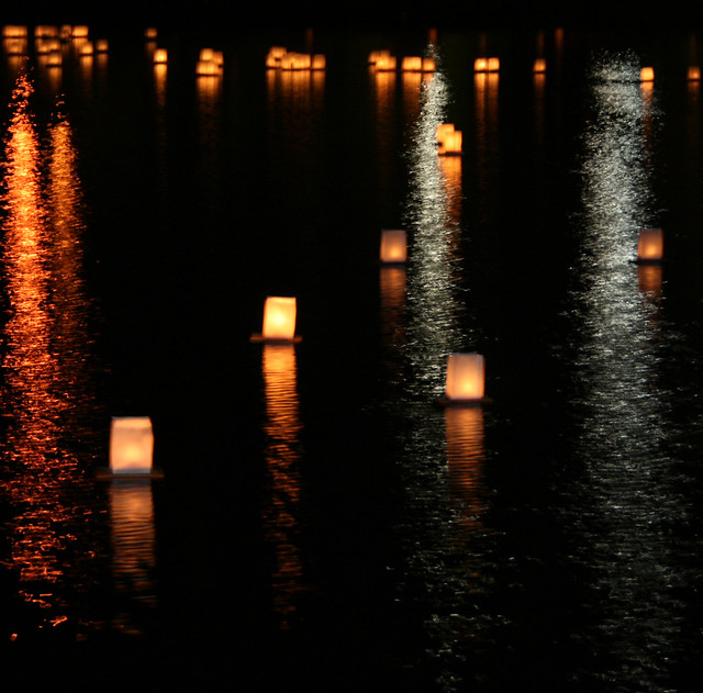 candles on the water this was a demonstration to gain mone… Flickr