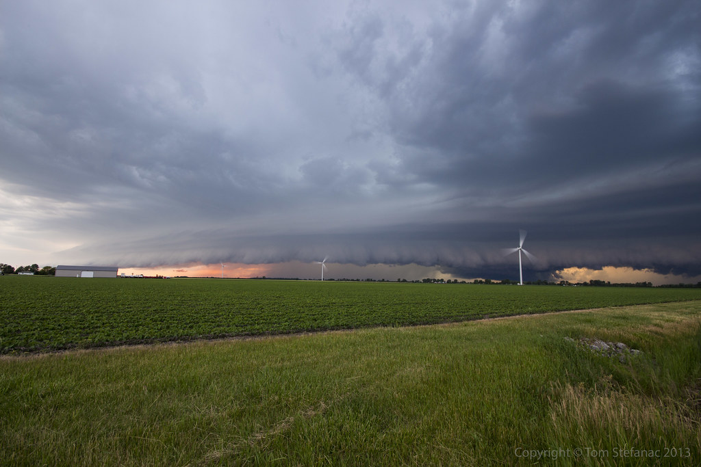Elevation of Tecumseh Line, Tilbury, ON N0P 2L0, Canada Topographic