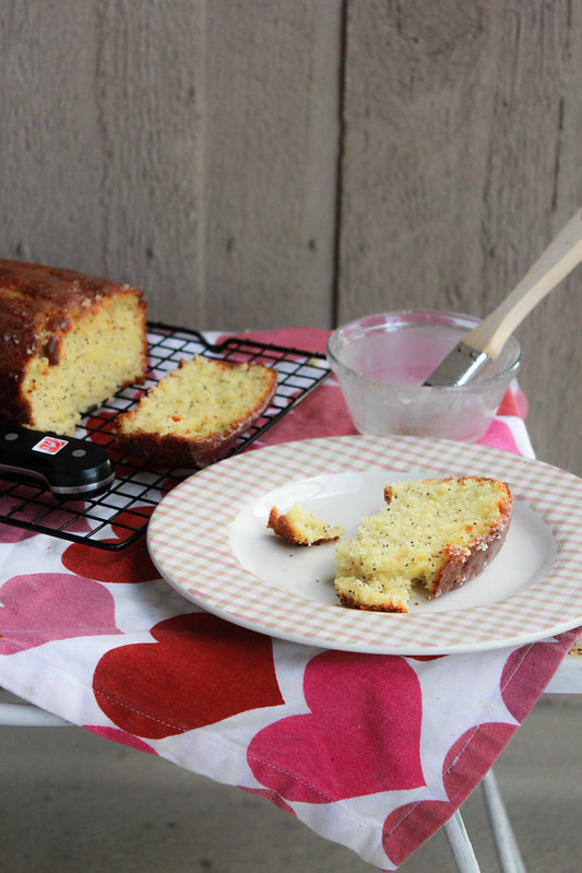 Ria's Collection LEMON POPPY SEED OLIVE OIL CAKE