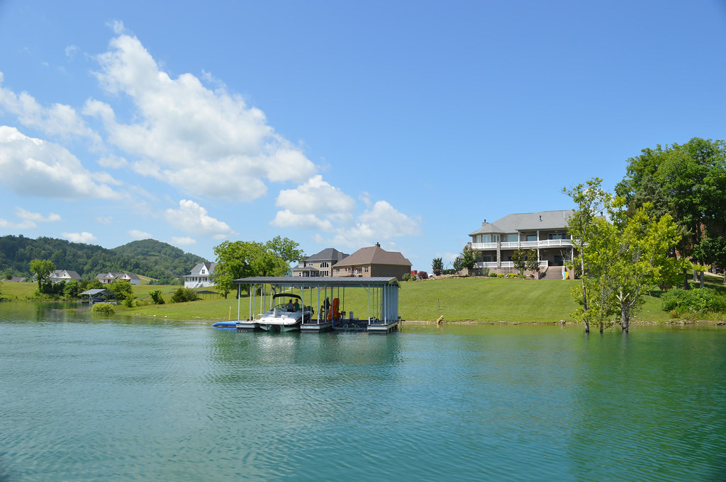 Deerfield Resort Property Tours on Norris Lake