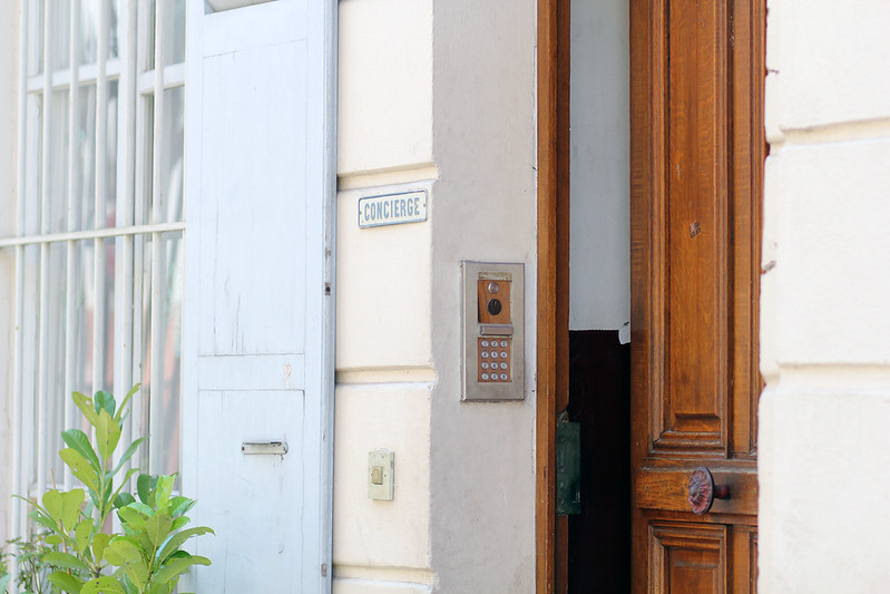Vers la rue de Bagnolet… Je ne sais pas choisir