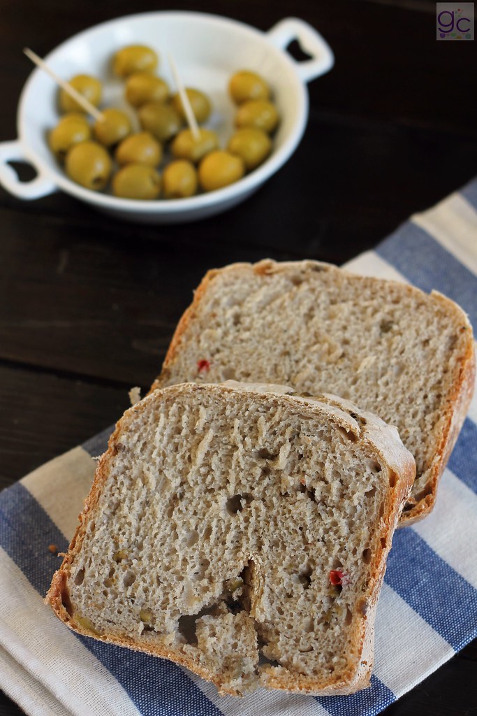 Receta de Pan de Aceitunas Chileno RECETAS.