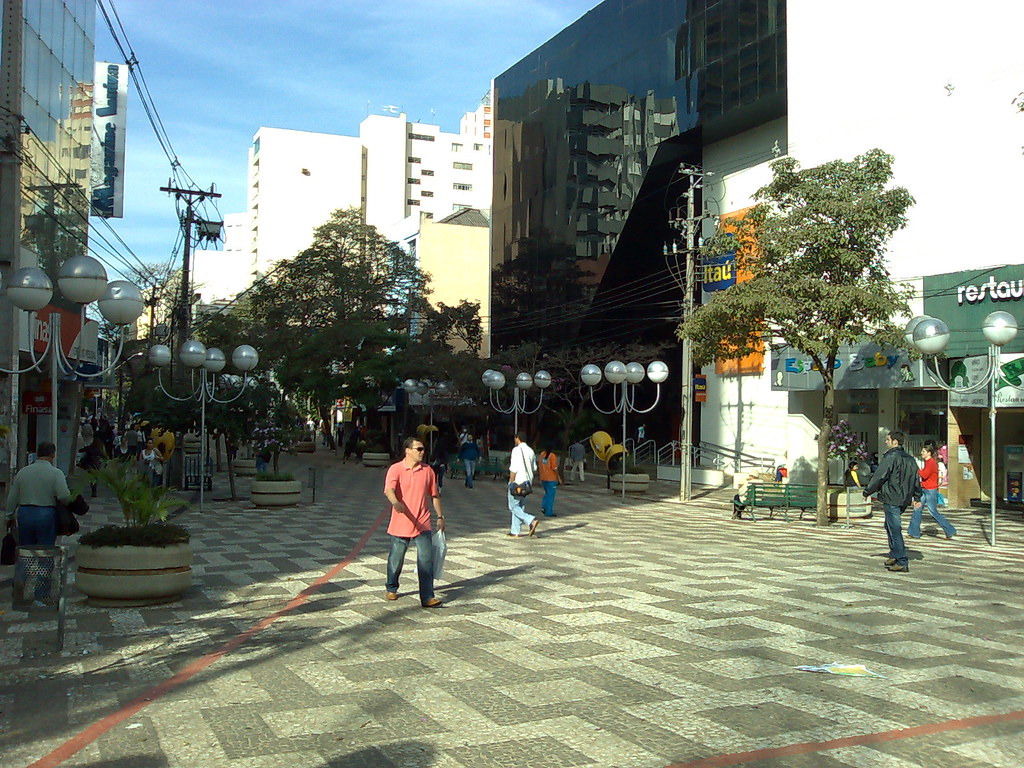 Londrina Nível da Rua (parte 1) SkyscraperCity