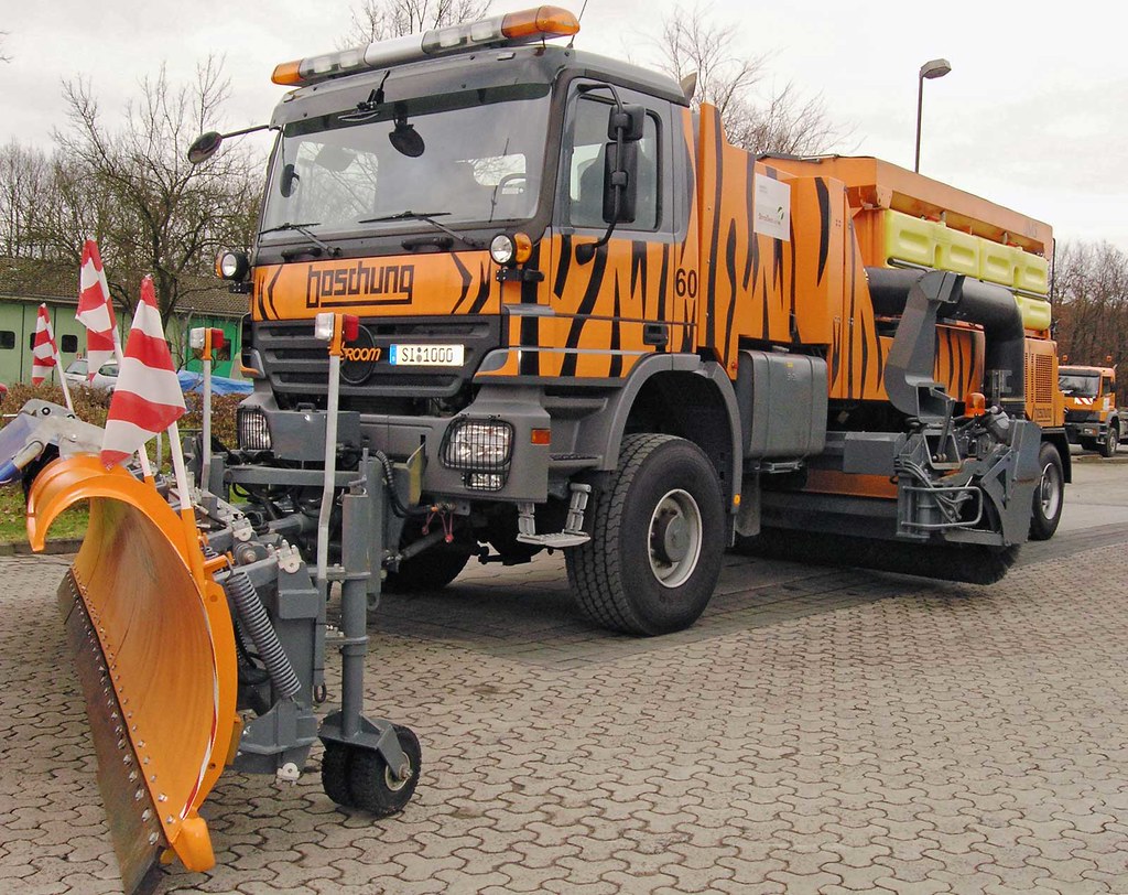 What type of snow plows do they use in Europe? VW Vortex Volkswagen