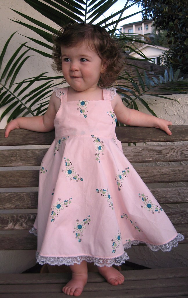 New Look Toddler Dresses 6688 pattern review by TanyaMT