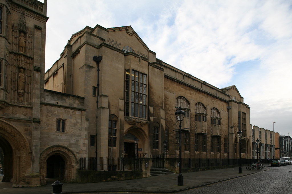Bristol Central Library Bristol Central Library (19026) b… Flickr