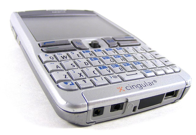Nokia E62 Flickr Photo Sharing!