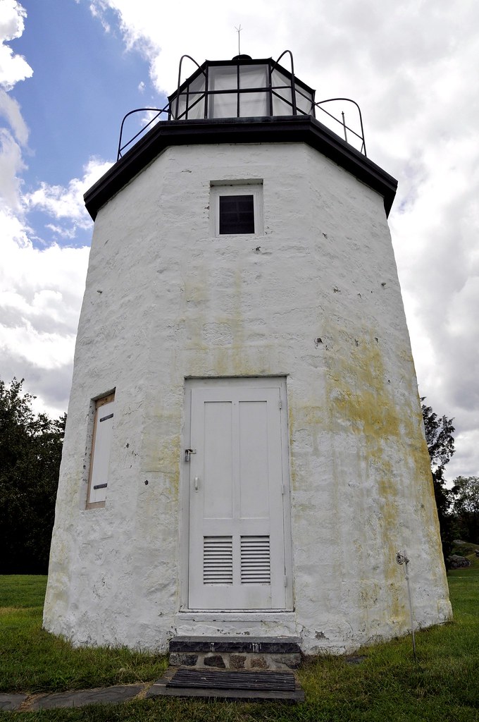 Stony Point Lighthouse The Stony Point lighthouse was buil… Flickr