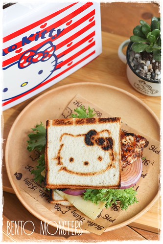 Cornell Hello Kitty Sandwich Toaster | Bento Monsters