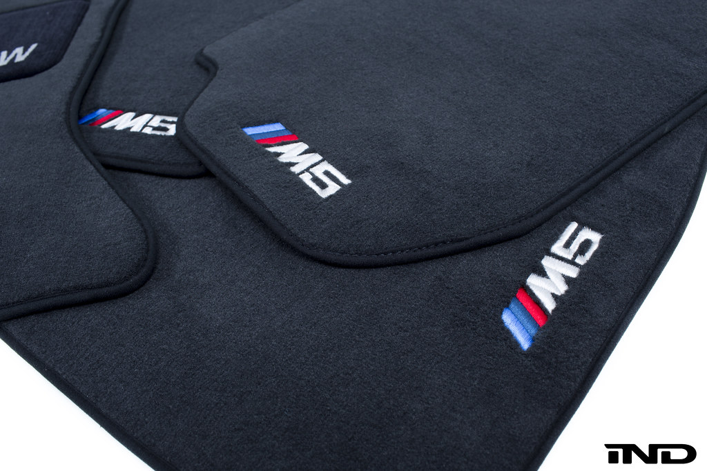 IND Custom M5 Floor Mat Set