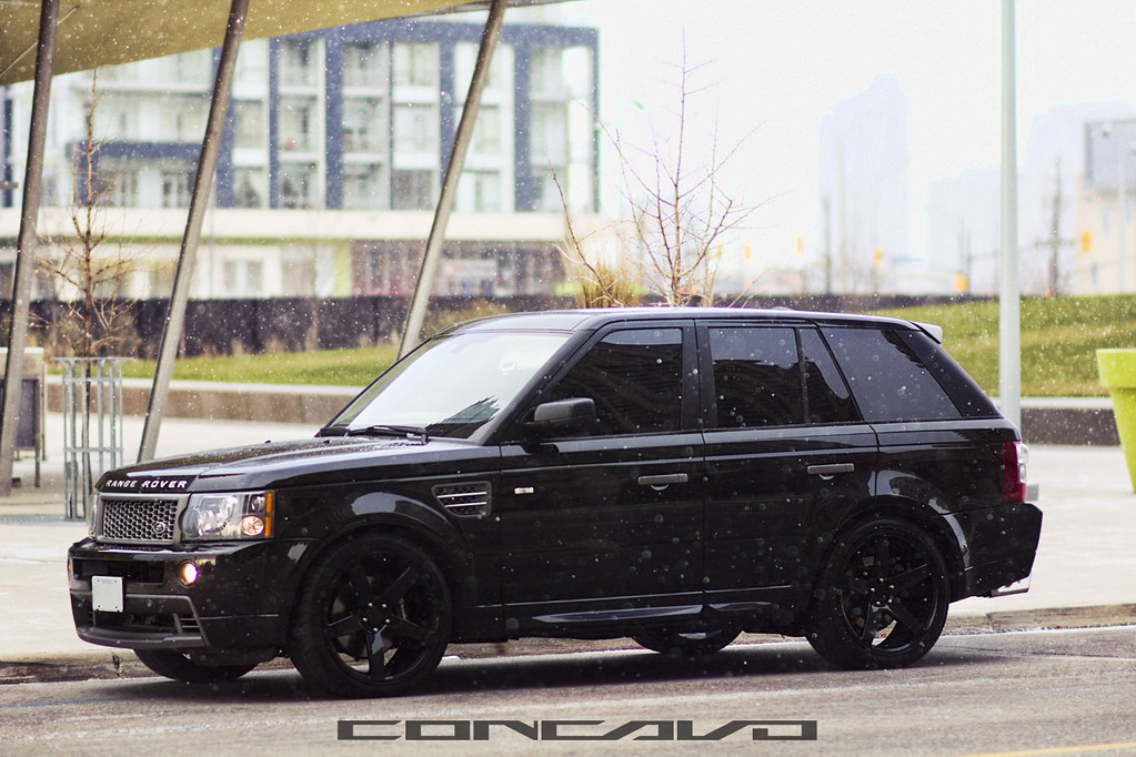 Range Rover Sport Concavo CW5 Gloss Black Toronto