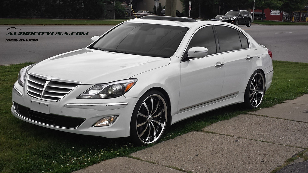 22" Lexani LSS 10 **STAGGERED** on 2013 Hyundai Genesis R spec (Sedan)