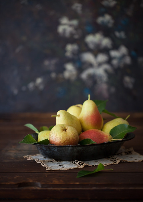 Sesame Oat Square Bars with Pear Compote at Cooking Melangery