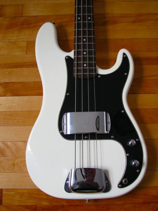 P Bass Bridge/Pup Cover Would it fit?