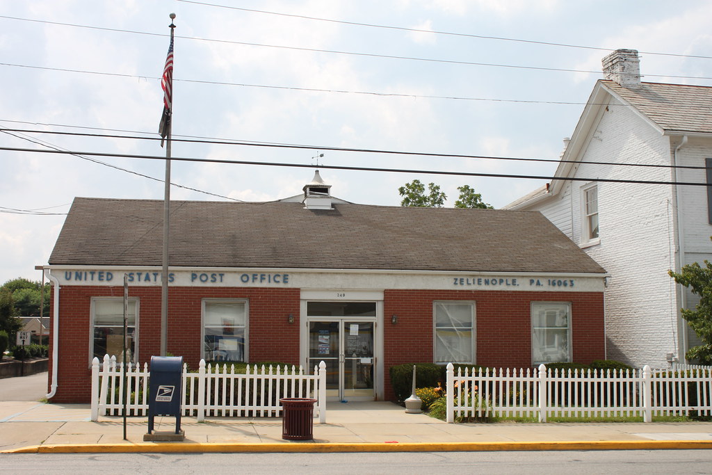 Zelienople, PA 16063