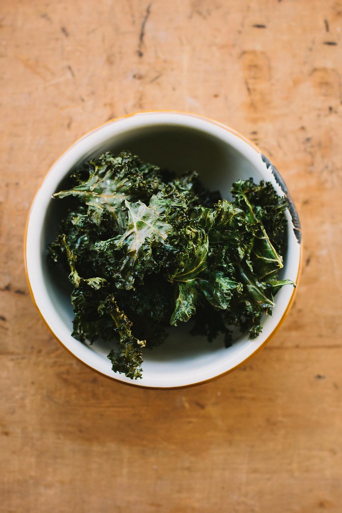 salt + vinegar kale chips recipe {revisited] My Darling Lemon Thyme