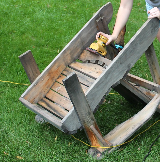 Outdoor Chairs Get Freshened Up with Behr Marquee Exterior Paint Life