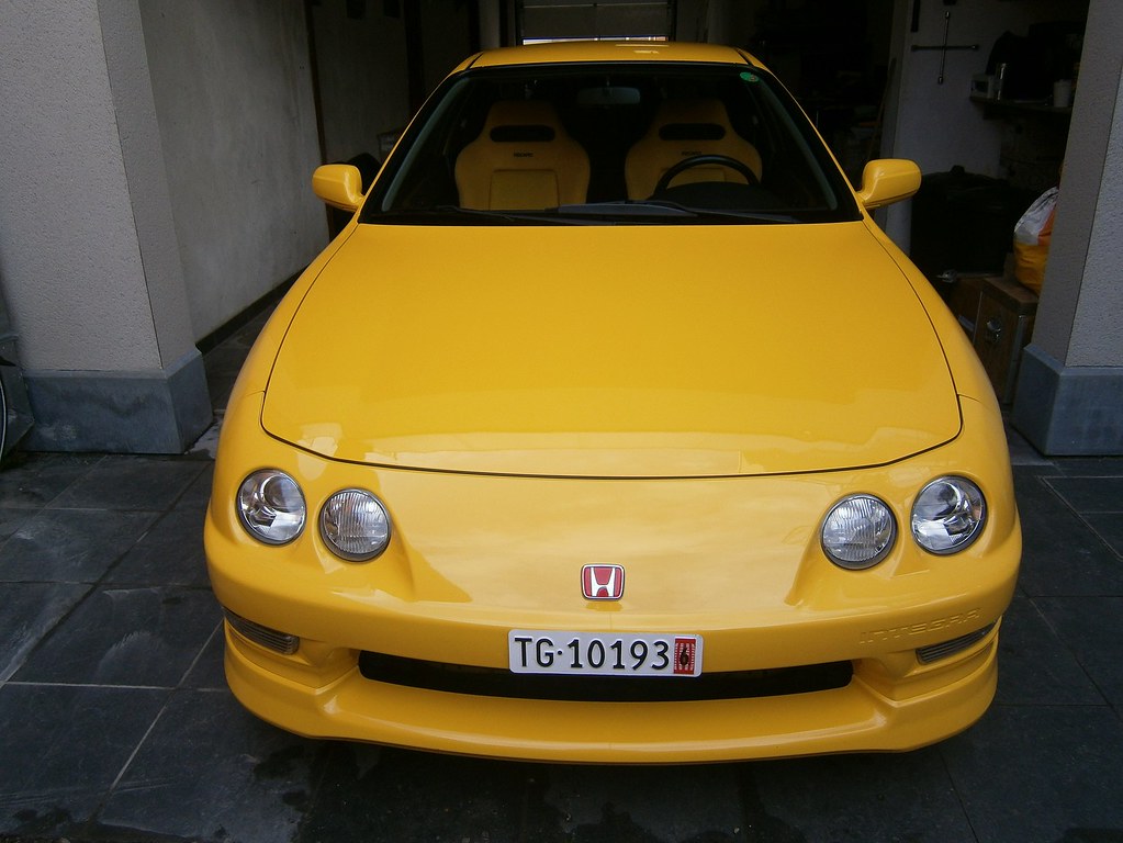 Phoenix Yellow DC2 Grand Prix White EP3 JDM EK9 Honda Civic