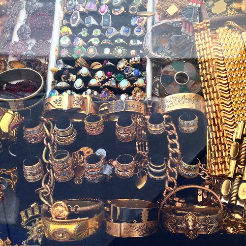 Jewelry Road Trip Brimfield Antique Show Gem Gossip Jewelry Blog