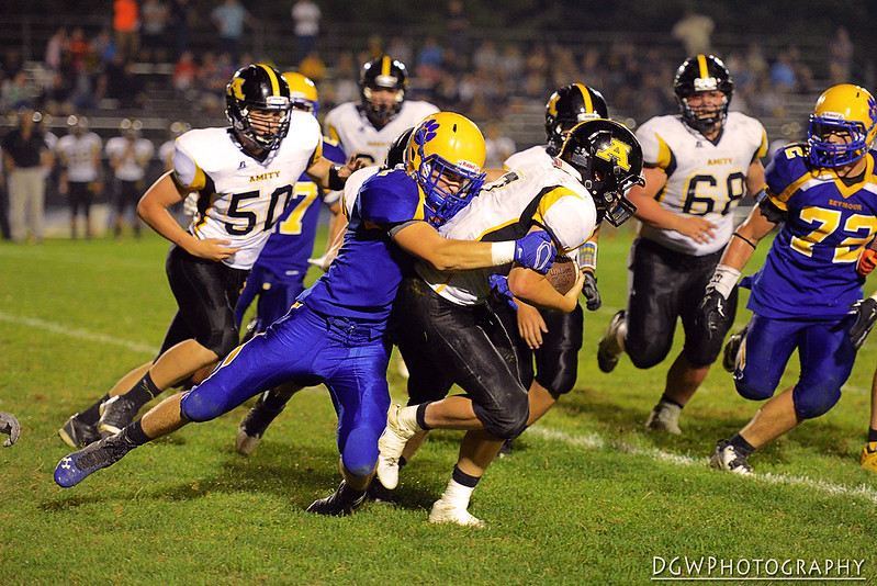 Amity vs. Seymour High School Football I DGWPhotography