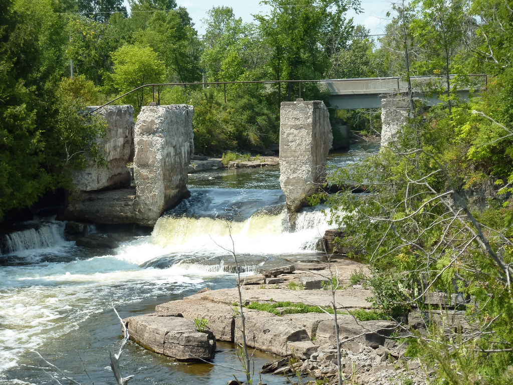 Eganville Ontario Around Guides