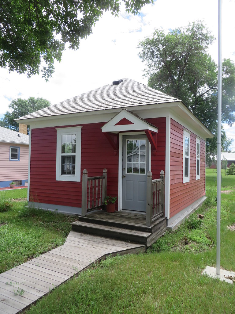 Strasburg Coteaus and Plains, North Dakota Tripcarta