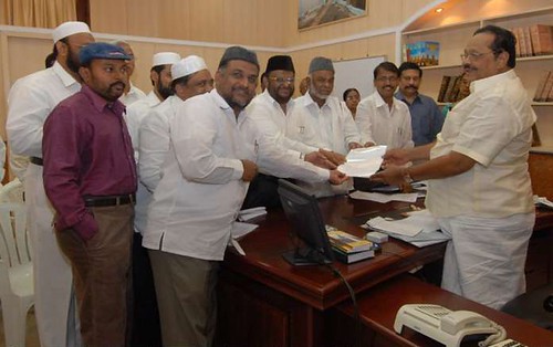 Muslim groups meet minister on TN marriage registration act