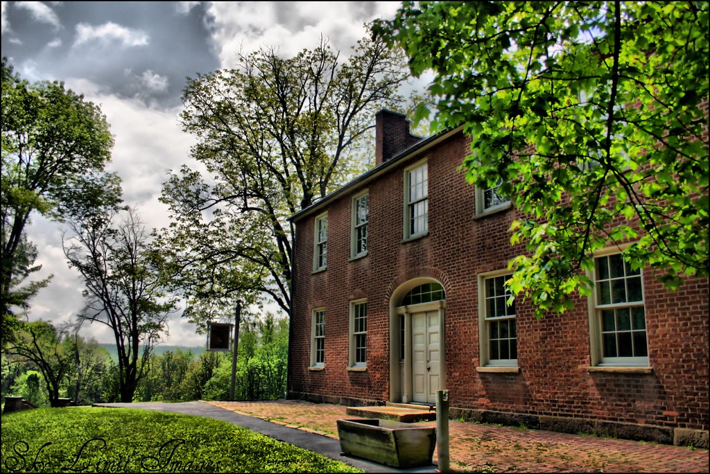 Elevation of 8 Sheldon Ave, Fairchance, PA, USA Topographic Map