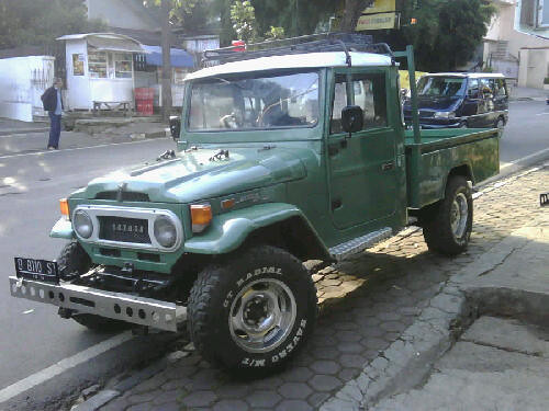 Dijual Toyota Land Cruiser Pick Up (Model FJ45) 1970