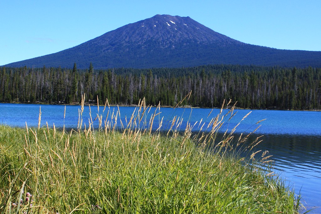 Elevation of Cultus Lake, Oregon, USA Topographic Map Altitude Map