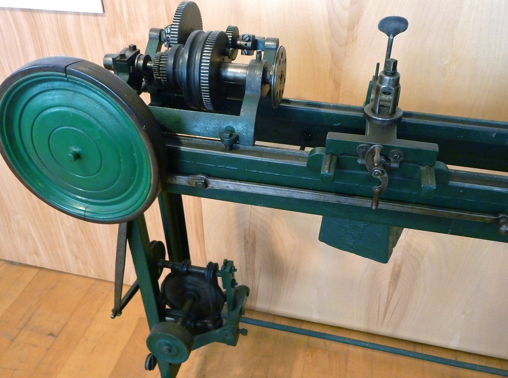 Early lathe (built in 1825), American Precision Museum, Wi… Flickr