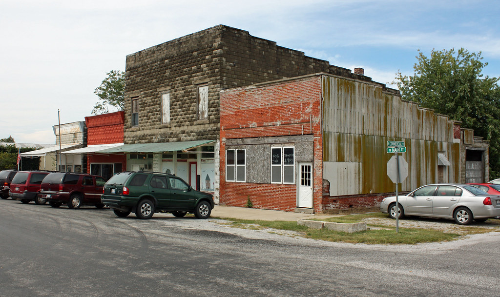 Waggoner IL Old Business District on W. Main St. (2 of 7) Flickr