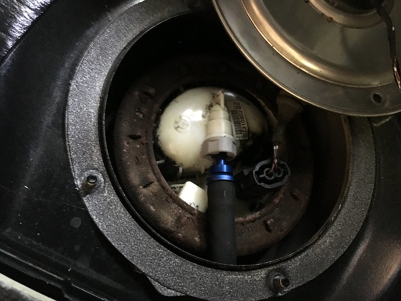 BMW 135i & 335i Fuel System Precision Raceworks Fuel Pump & Port