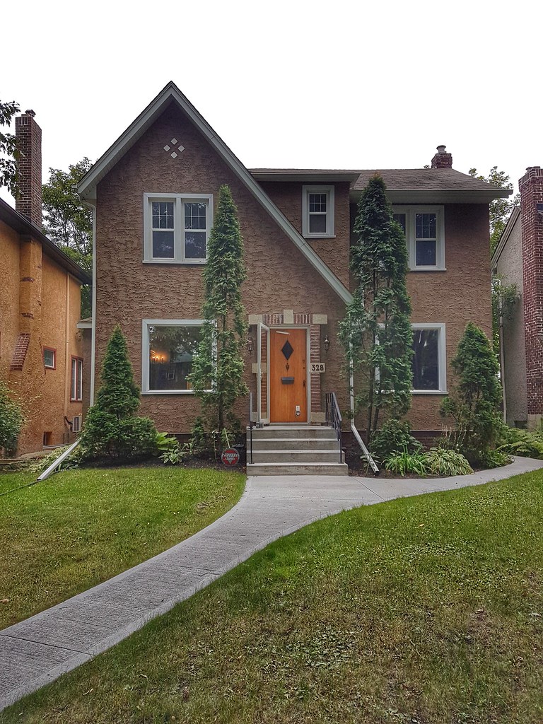Winnipeg's Hidden Gem, River Heights An Historian About Town