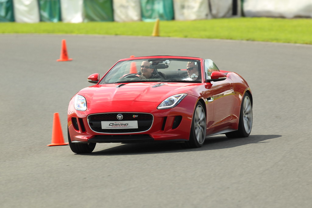 Mallory Park Driving Experience Photo's