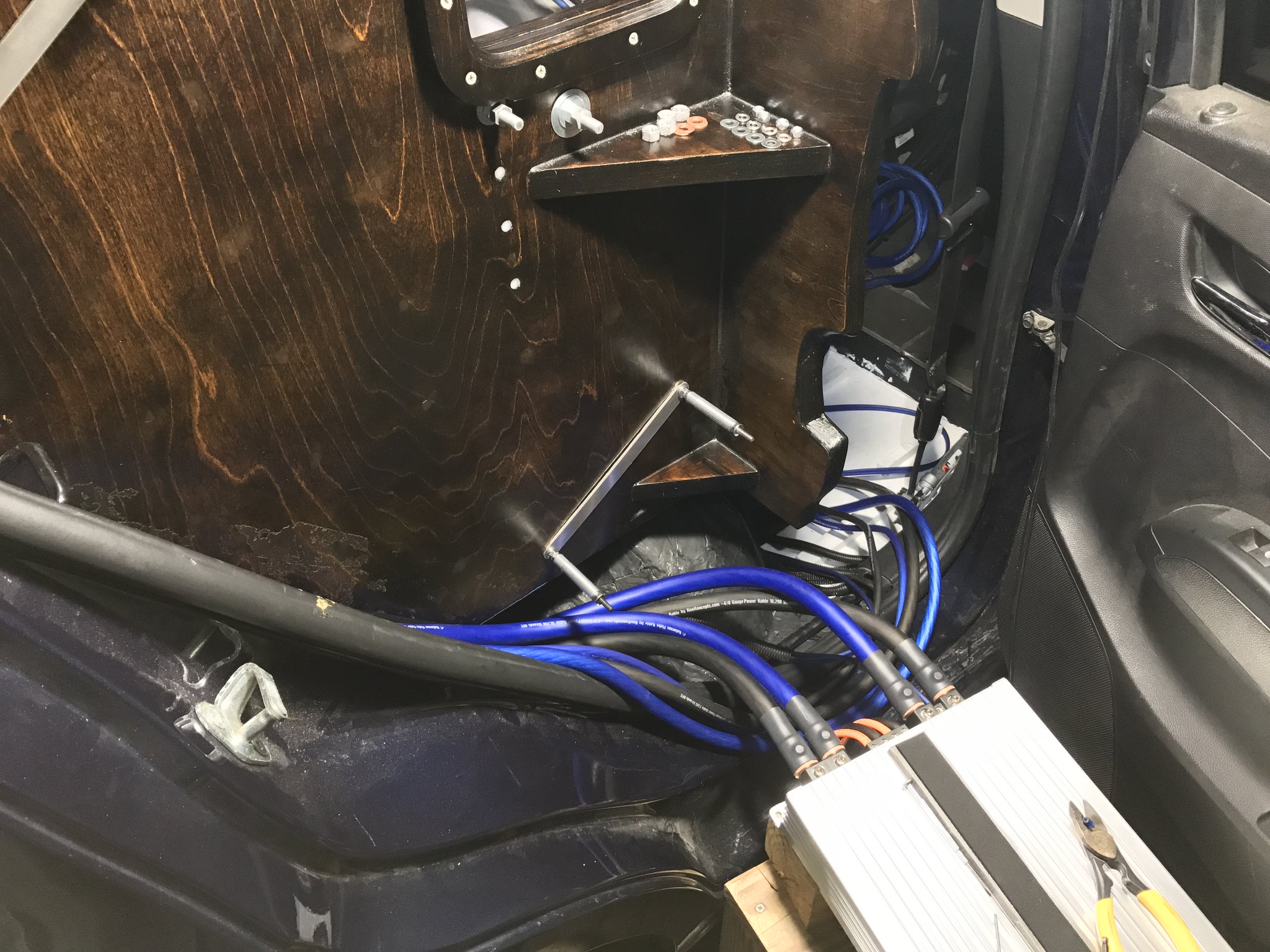 2015 Chevy Sonic/Wall/4 15's/10K/Lithium/Large Case Hairpin US Alts