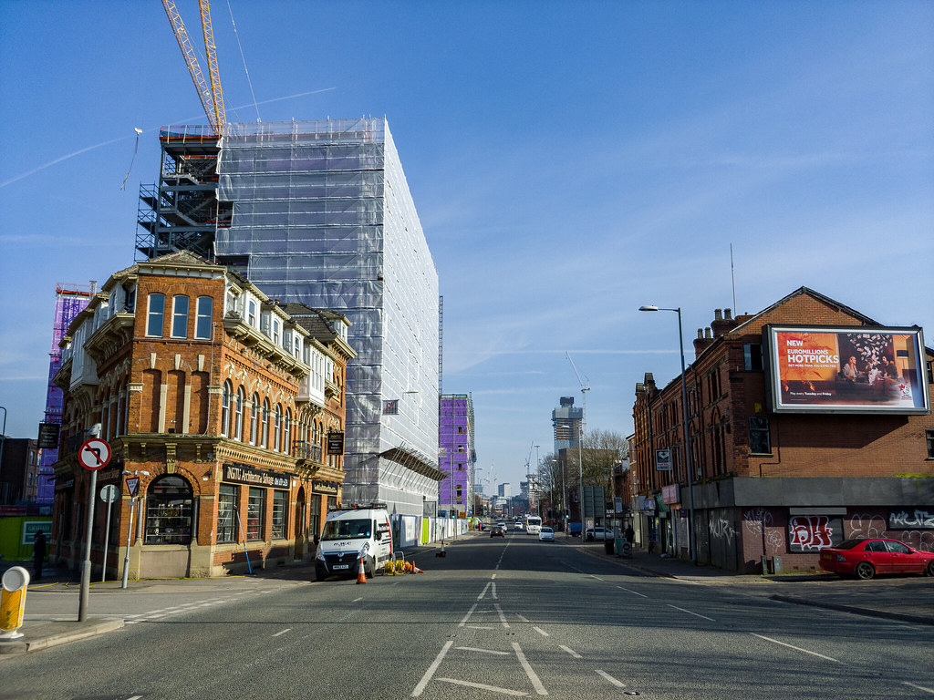 The Trilogy Ellesmere Street 38/29/26m 12/9/8 fl Page 9