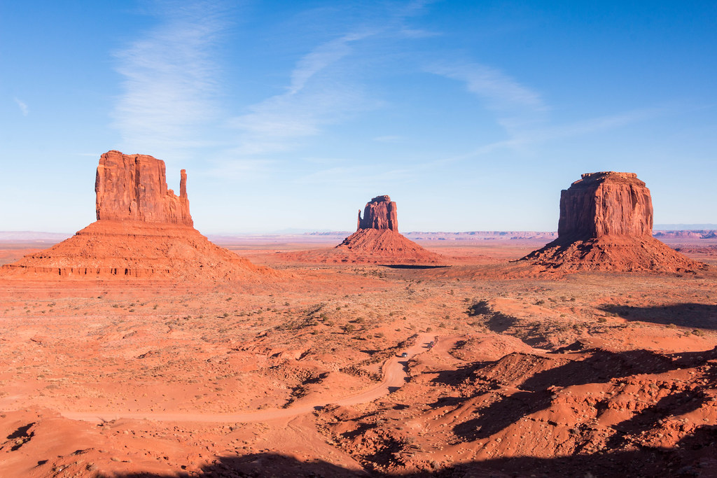 Hiking Monument Valley Wildcat Trail MilaDidIt