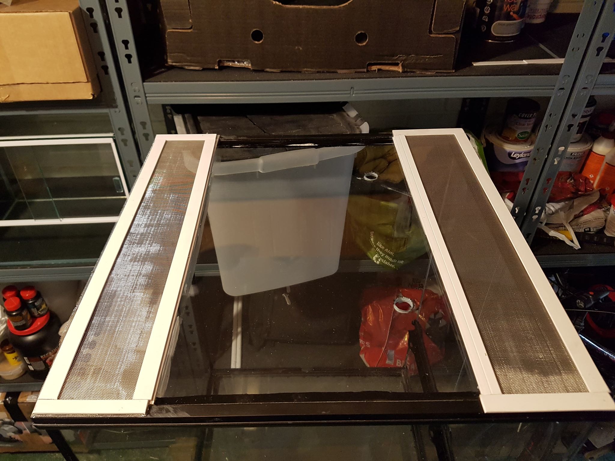 Conversion tips for ExoTerra and aquarium tanks Dendroboard