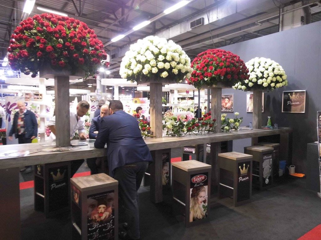 Savvy, Smart and Extreme FlowerPowerful Visuals from FloraHolland 2016